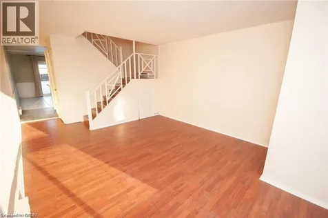 8646 Willoughby Drive Niagara Falls ON L2G 6X7