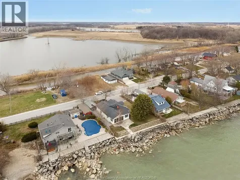 1295 Heritage Road Kingsville ON N9Y 2E6