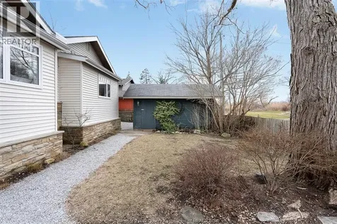 1295 Heritage Road Kingsville ON N9Y 2E6