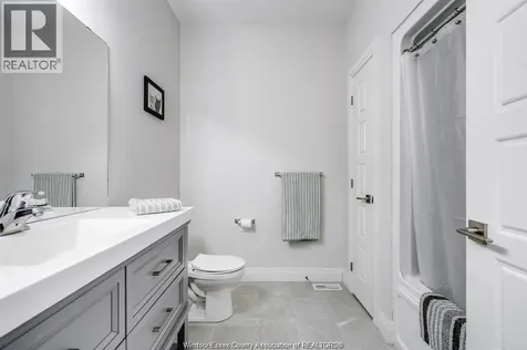 241 Robinson Avenue Essex ON N8M 0A8