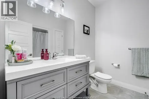 241 Robinson Avenue Essex ON N8M 0A8