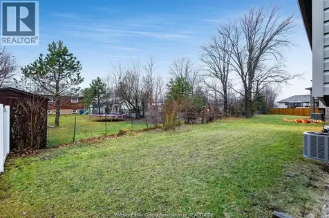 241 Robinson Avenue Essex ON N8M 0A8