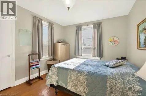 944 Garth Street Hamilton ON L9C 4L2