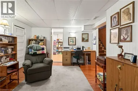 944 Garth Street Hamilton ON L9C 4L2