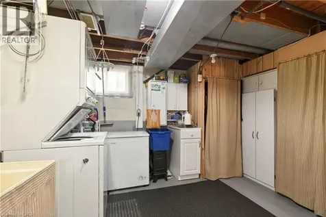 944 Garth Street Hamilton ON L9C 4L2