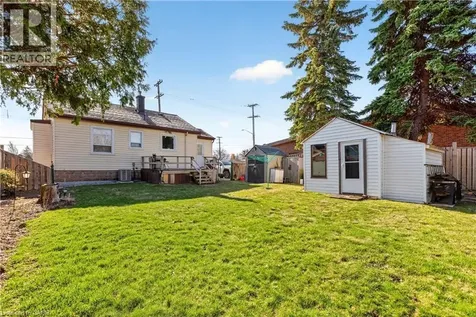 944 Garth Street Hamilton ON L9C 4L2