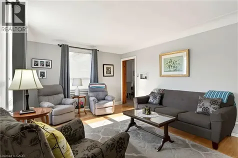 944 Garth Street Hamilton ON L9C 4L2