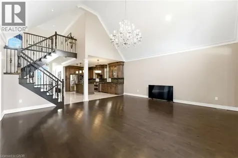 85 Hillcroft Drive Stoney Creek ON L8J 3W9