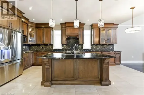 85 Hillcroft Drive Stoney Creek ON L8J 3W9