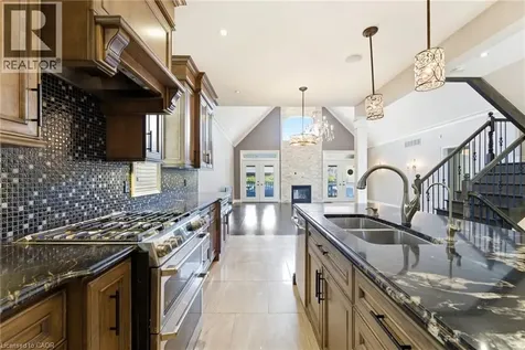 85 Hillcroft Drive Stoney Creek ON L8J 3W9
