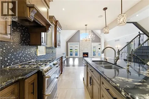 85 Hillcroft Drive Stoney Creek ON L8J 3W9
