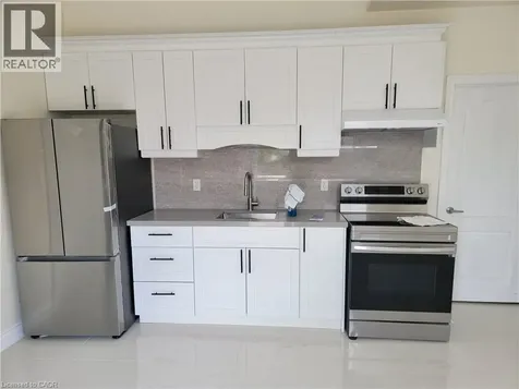 103 Peel Street Brantford ON N3S 5M3