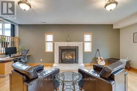 624 Cedar Street West Shelburne ON L9V 2W6