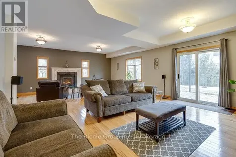 624 Cedar Street West Shelburne ON L9V 2W6