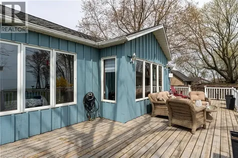 557 Edgewater Place Dunnville ON N1A 2W8