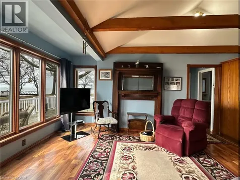 557 Edgewater Place Dunnville ON N1A 2W8