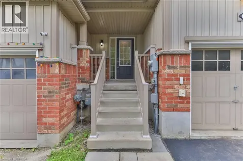 3 Dwyer Court Brantford ON N3T 0G8