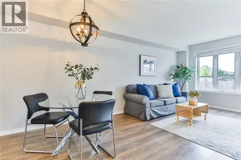 3 Dwyer Court Brantford ON N3T 0G8