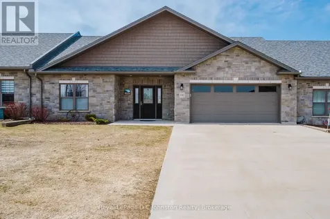 1062 Waterloo Street Saugeen Shores ON N0H 2C3