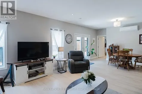 1062 Waterloo Street Saugeen Shores ON N0H 2C3