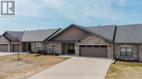 1062 Waterloo Street Saugeen Shores ON N0H 2C3