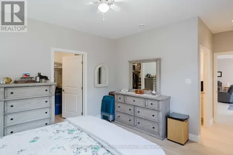 1062 Waterloo Street Saugeen Shores ON N0H 2C3