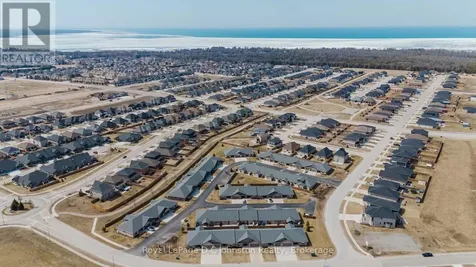 1062 Waterloo Street Saugeen Shores ON N0H 2C3