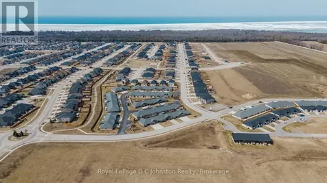 1062 Waterloo Street Saugeen Shores ON N0H 2C3