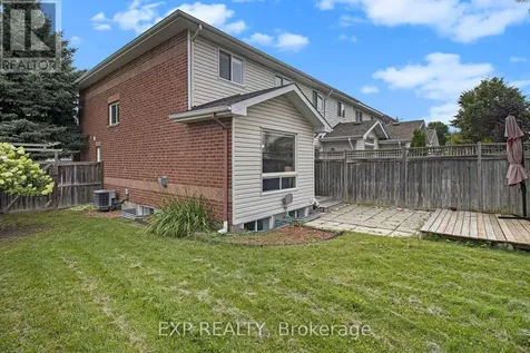 1310 Halton Terrace Ottawa ON K2K 3K6