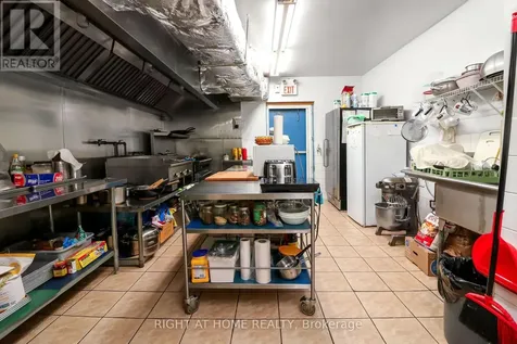 508 Rideau Street Ottawa ON K1N 5Z6