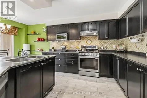 156 Osborn Avenue Brantford ON N3T 6S7