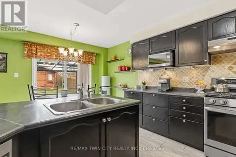 156 Osborn Avenue Brantford ON N3T 6S7