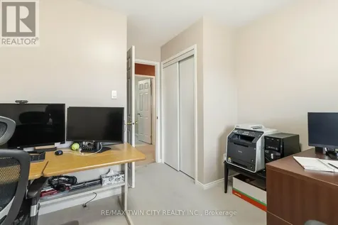 156 Osborn Avenue Brantford ON N3T 6S7
