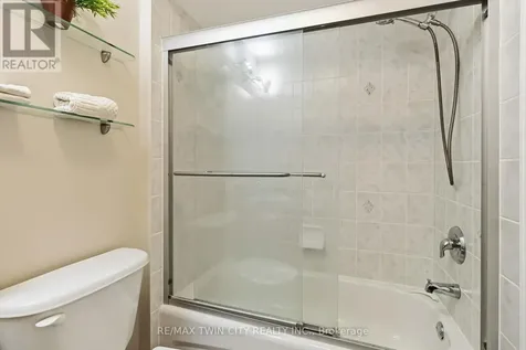 156 Osborn Avenue Brantford ON N3T 6S7