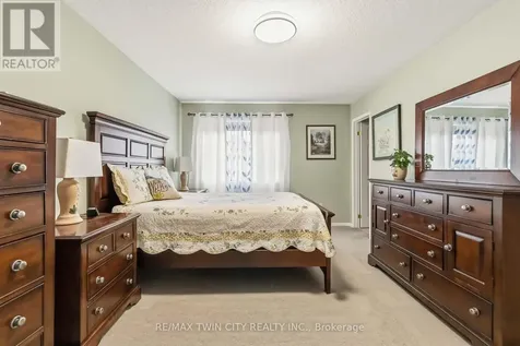156 Osborn Avenue Brantford ON N3T 6S7