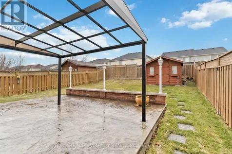 156 Osborn Avenue Brantford ON N3T 6S7