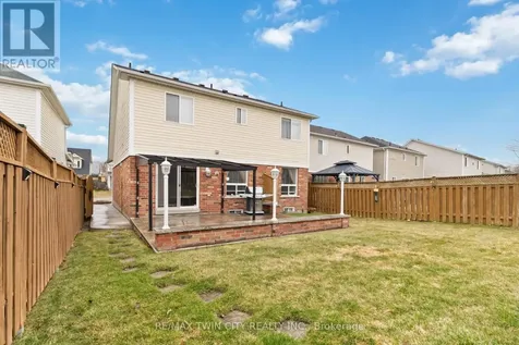 156 Osborn Avenue Brantford ON N3T 6S7