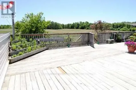 159 Balm Beach Road East Tiny ON L0L 2J0