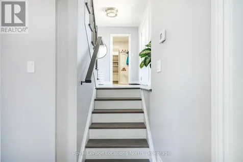 129 Scandia Lane Blue Mountains ON N0H 2E0