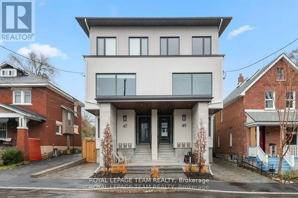 47 Grosvenor Avenue Ottawa ON K1S 4S1