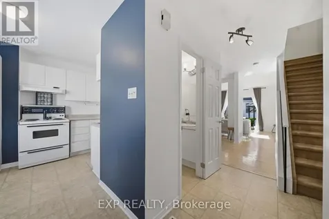 1832 Loranger Court Ottawa ON K1C 7H6
