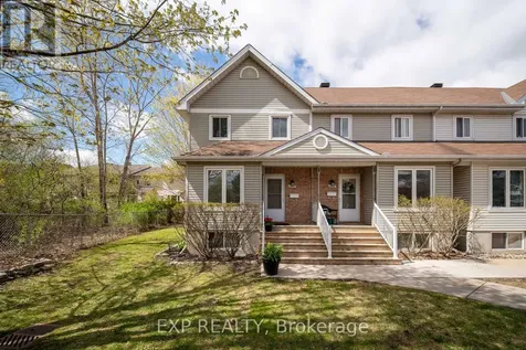 1832 Loranger Court Ottawa ON K1C 7H6