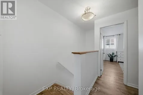 1832 Loranger Court Ottawa ON K1C 7H6