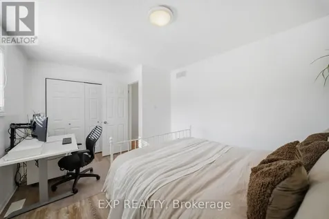 1832 Loranger Court Ottawa ON K1C 7H6