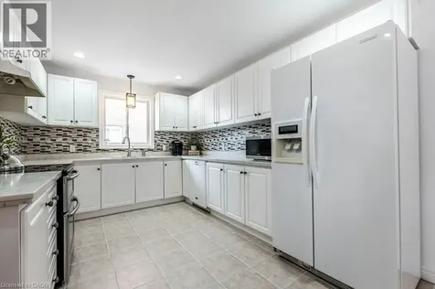 62 Spadara Drive Hamilton ON L9B 2K3