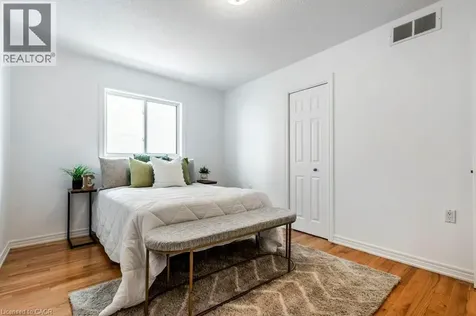 62 Spadara Drive Hamilton ON L9B 2K3
