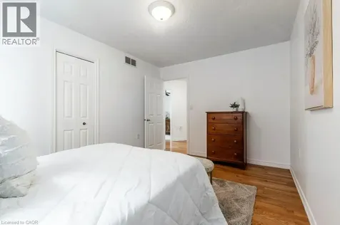 62 Spadara Drive Hamilton ON L9B 2K3