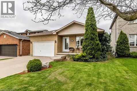 62 Spadara Drive Hamilton ON L9B 2K3