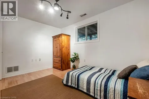 62 Spadara Drive Hamilton ON L9B 2K3