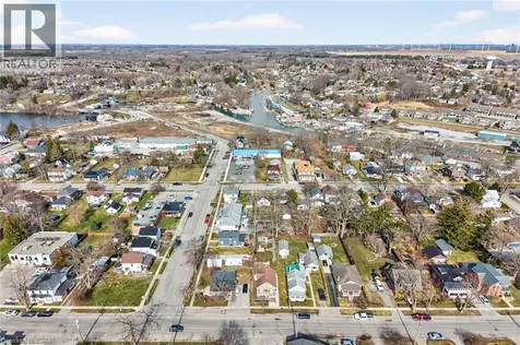 40 St Andrew Street Port Dover ON N0A 1N0